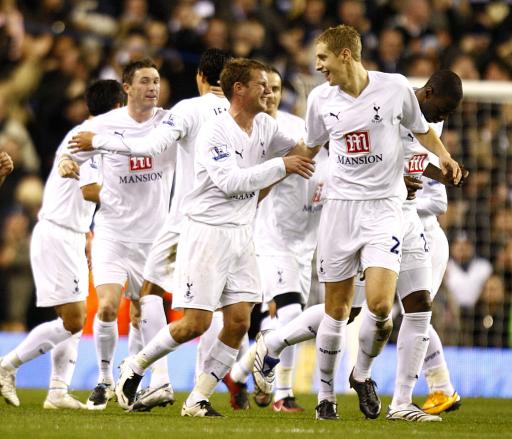 贝林厄姆：球员百分百支持阿隆索，我们知道外界纷扰毫无帮助