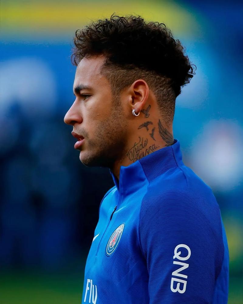 范德芬：我知道我加速后别人很难追上，那一刻只想着必须进球