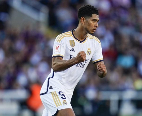 记者：尤文不考虑用K·图拉姆交换弗拉泰西，球员也希望留队（记者：尤文无意用K·图拉姆交换弗拉泰西，当事球员亦倾向留队）