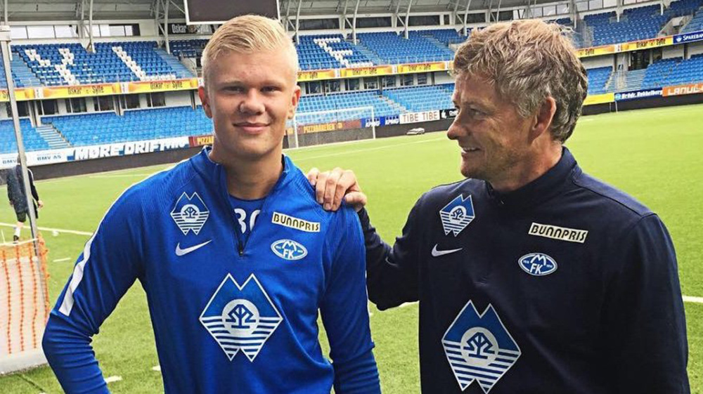 经友好协商，深圳新鹏城足球俱乐部今日宣布任命陈涛...