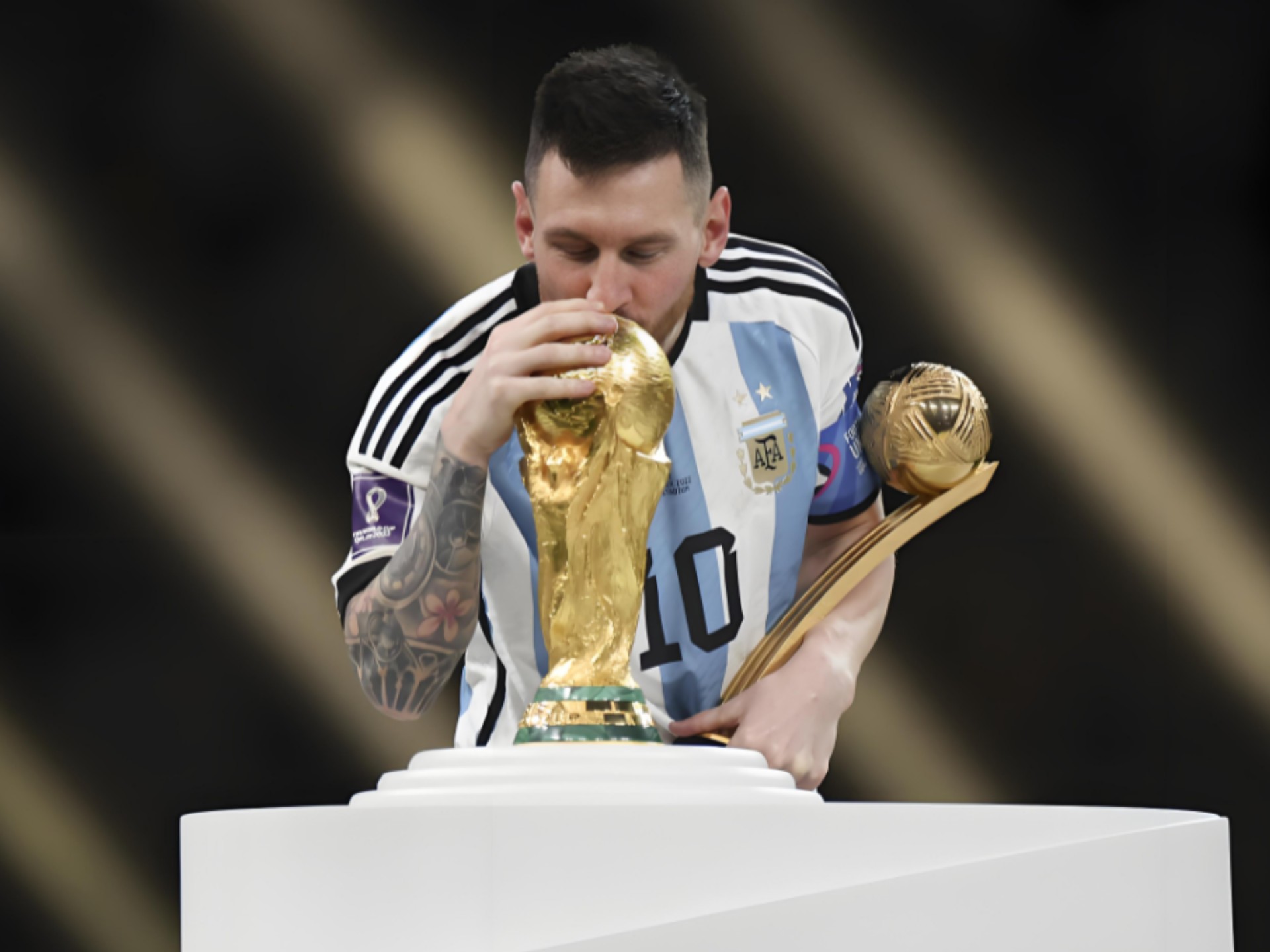 DO：森林对安德森要价大概在8000万至1亿镑间，但冬窗不会卖（DO：森林为安德森标价约8000万-1亿英镑，冬窗不出售）