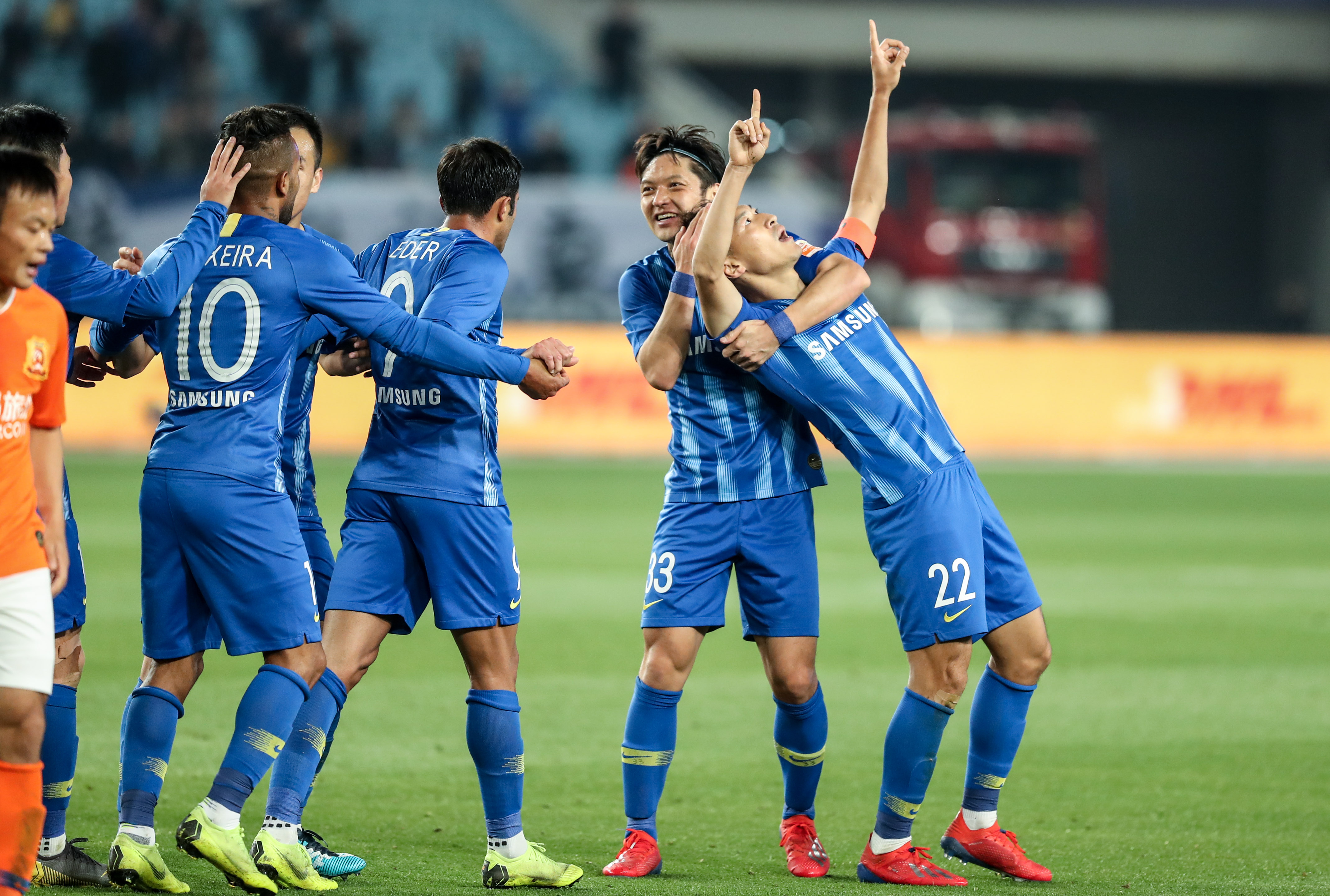 浙江男篮末节逆转击败北京