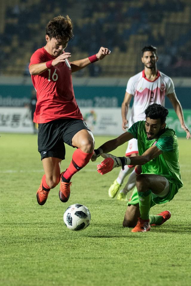 国足热身赛小胜乌兹别克斯坦（国足热身赛险胜乌兹别克斯坦）