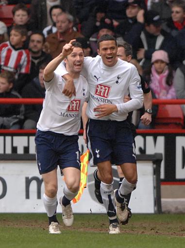 本田圭佑：日本能打进明年世界杯四强，甚至有可能夺冠（本田圭佑：日本队明年有望冲进世界杯四强，夺冠也并非不可能）