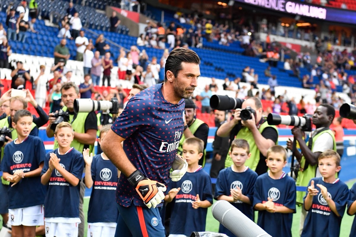 中超比赛焦点：北京国安迎战青岛队,（中超焦点战：北京国安对阵青岛队）